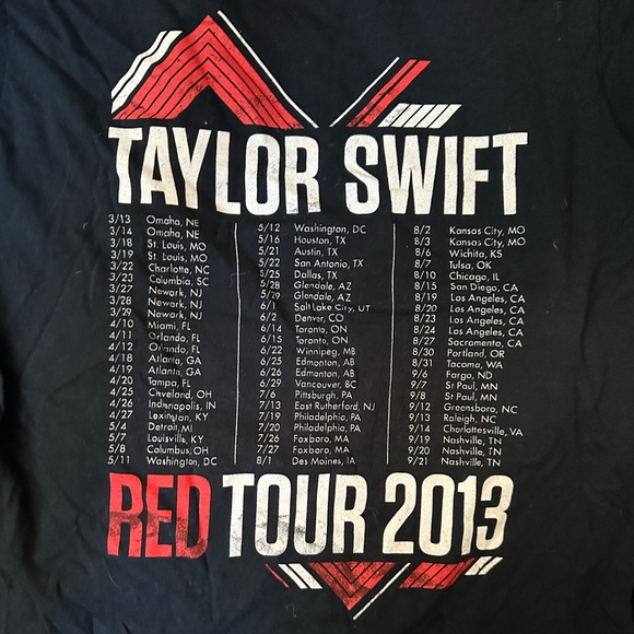 Taylor Swift Red Tour 2013 T shirt - Picture 2 of 3